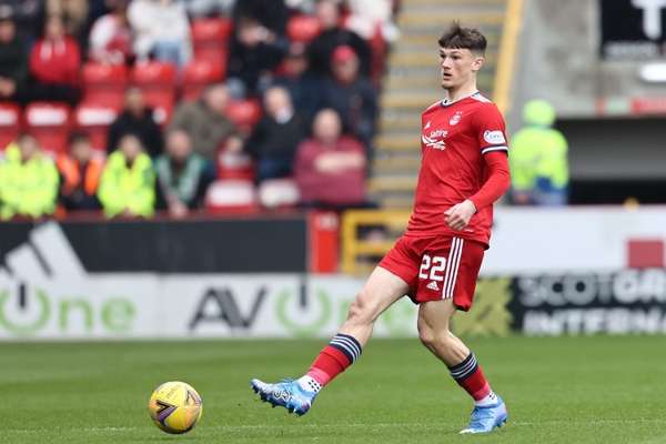 利物浦新星拉姆塞冬窗或外租，多家英冠球队密切关注