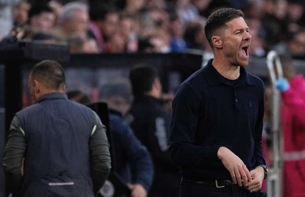 皇马伤情警报：卡马文加等两将欧冠出战曼城成疑 周末联赛恐10人缺席