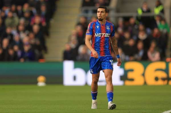 水晶宫右翼卫穆尼奥斯接受膝部手术 球队冬窗引援计划曝光