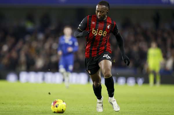 彭南特炮轰红军转会策略：6500万镑抢塞梅尼奥这买卖不香吗？